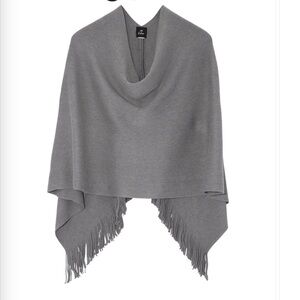 ECHO Essential Milk Topper Poncho